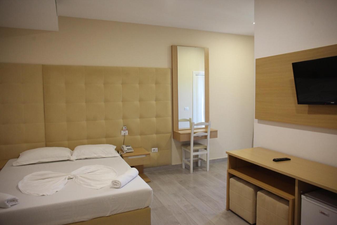 Freskia Resort Velipoje Exterior photo