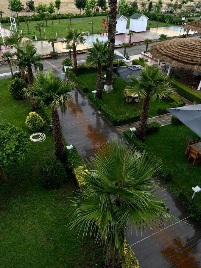 Freskia Resort Velipoje Exterior photo