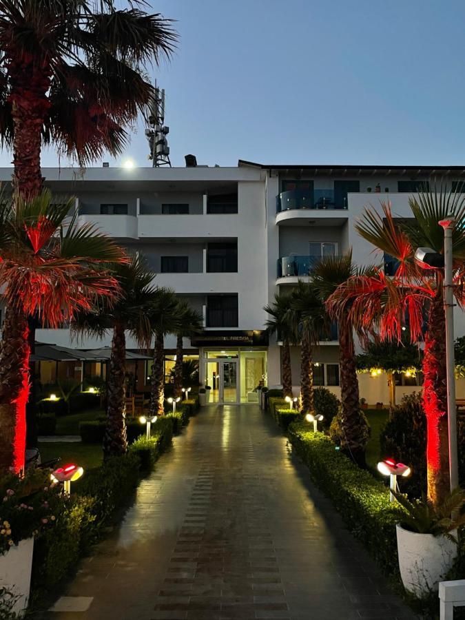 Freskia Resort Velipoje Exterior photo
